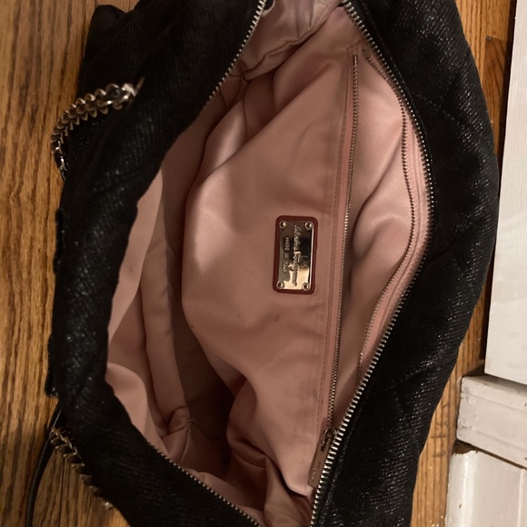 Salvatore Ferragamo Vera Bow Very Rare Handbag - Picture 6 of 6